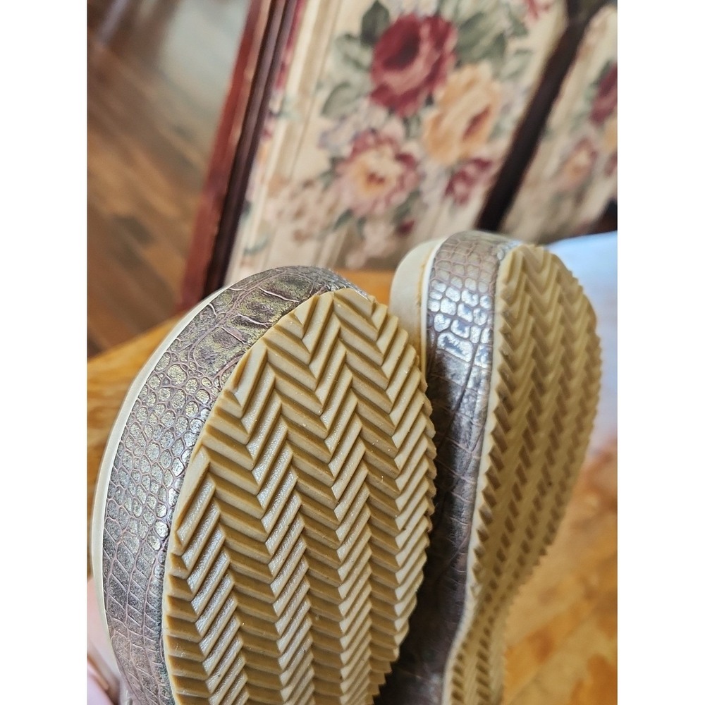 Volatile Croc Embossed Metallic Wedge Thong Flip Flop Platform Sandals Size 7 - Picture 11 of 16